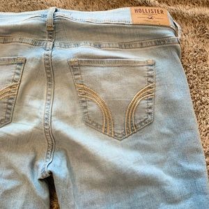 Hollister skinny jeans